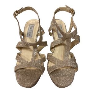 Touch Ups Sparkling champagne  Women's Sandals size 9